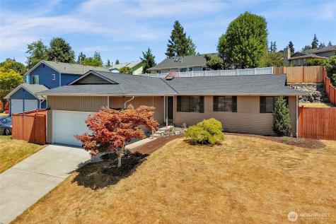 8851 48th Place W Mukilteo WA 98275