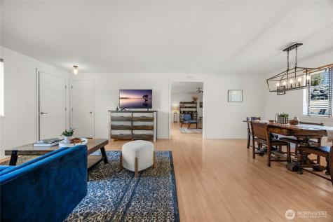 8851 48th Place W Mukilteo WA 98275