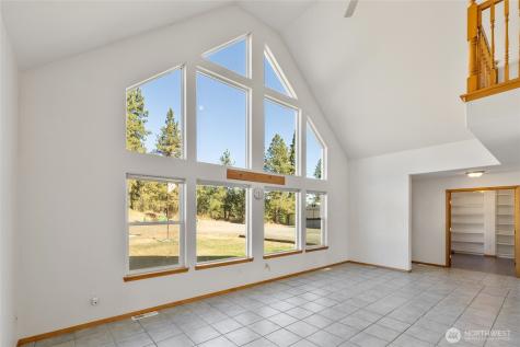 5855 Thorp Prairie Road Cle Elum WA 98922