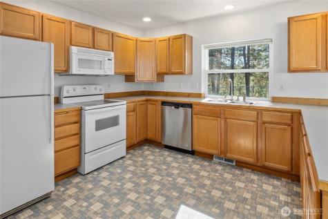 5855 Thorp Prairie Road Cle Elum WA 98922