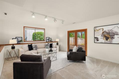 10622 184th Avenue NE Redmond WA 98052