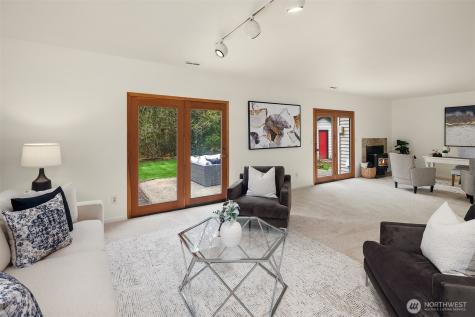 10622 184th Avenue NE Redmond WA 98052