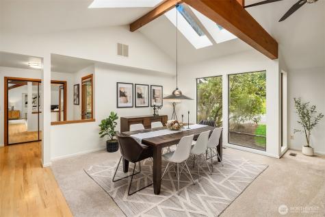 10622 184th Avenue NE Redmond WA 98052