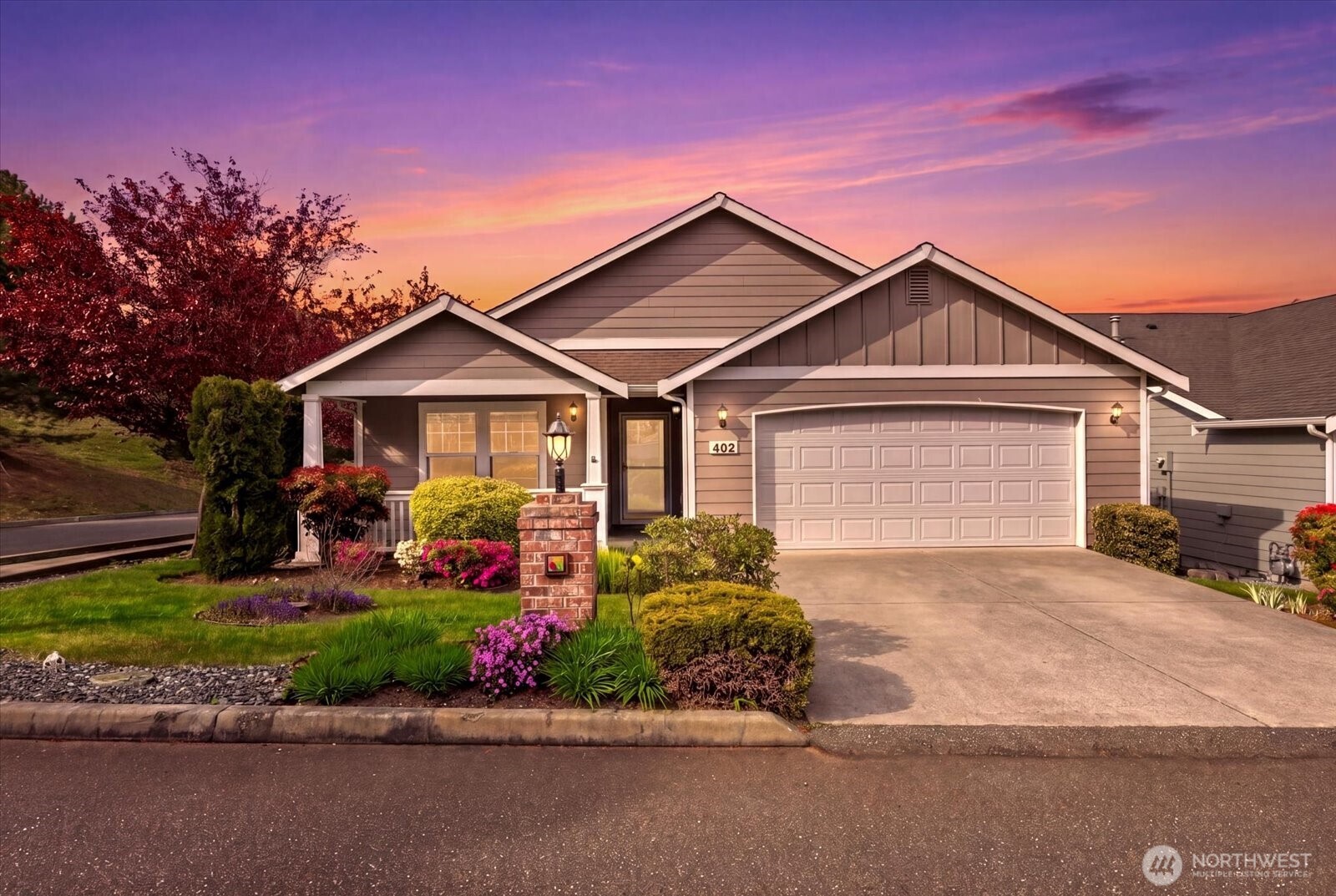 402 NW 12th Loop Oak Harbor WA 98277
