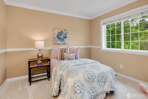 4511 238th Place SE Sammamish WA 98029