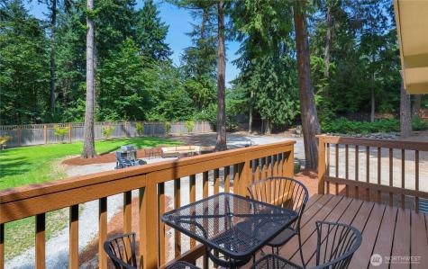 20405 1st Avenue S Normandy Park WA 98198