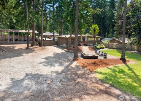 20405 1st Avenue S Normandy Park WA 98198