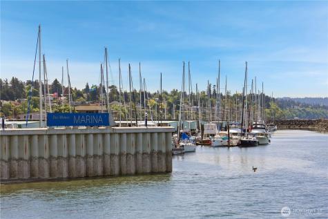 20405 1st Avenue S Normandy Park WA 98198