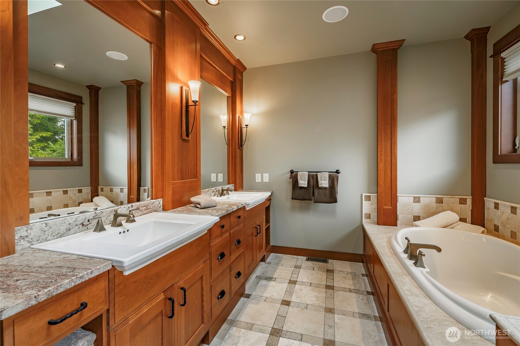 8771 Clubhouse Point Drive Blaine WA 98230