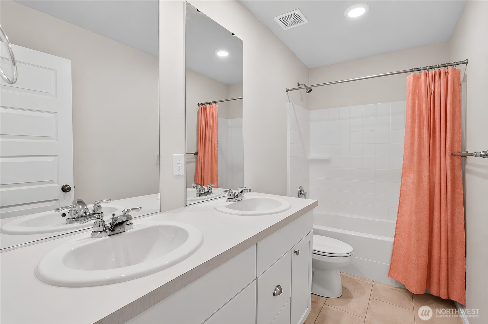 1198 Panoramic Loop Bremerton WA 98312