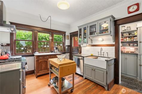 1912 N Steele Street Tacoma WA 98406