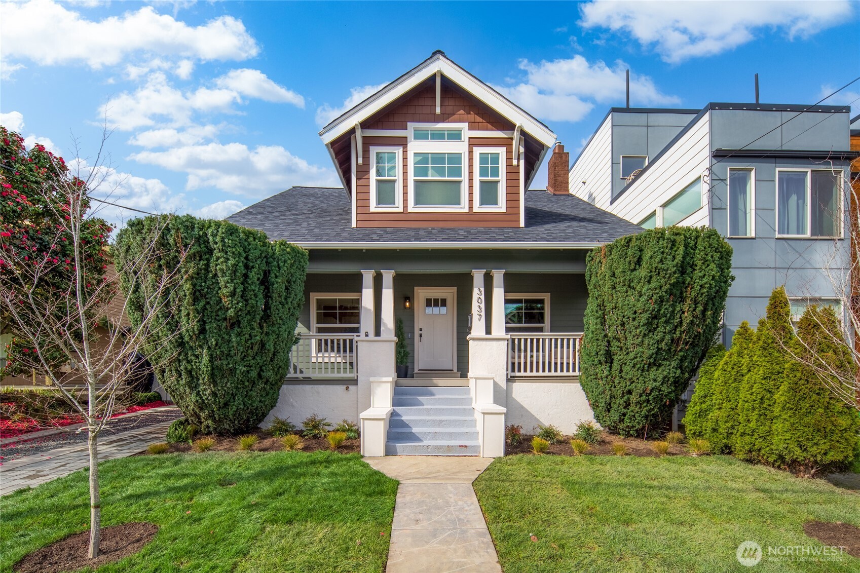 3037 21st Avenue W Seattle WA 98199