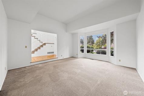 28813 14th Avenue S Federal Way WA 98003