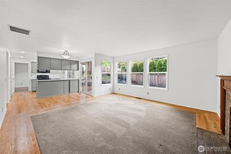 28813 14th Avenue S Federal Way WA 98003