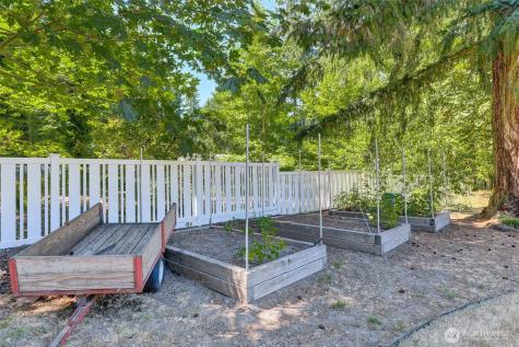 18803 156th Avenue NE Woodinville WA 98072