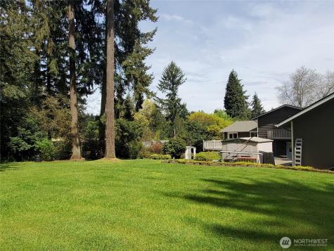 18803 156th Avenue NE Woodinville WA 98072
