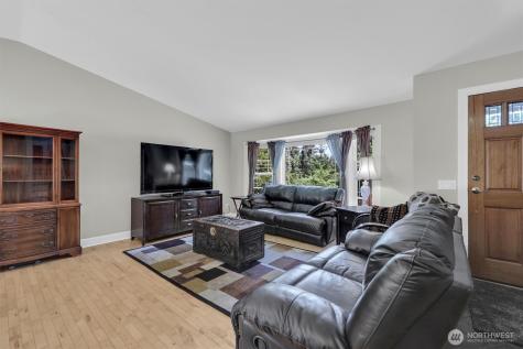 18803 156th Avenue NE Woodinville WA 98072