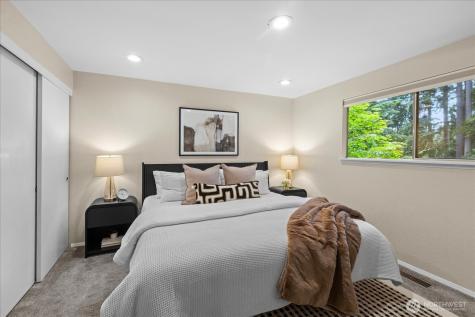 6723 158th Place SW Edmonds WA 98026