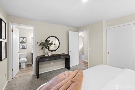 6723 158th Place SW Edmonds WA 98026