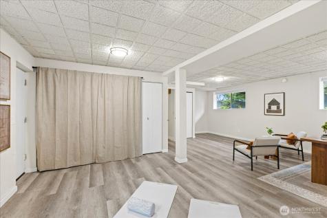 6723 158th Place SW Edmonds WA 98026