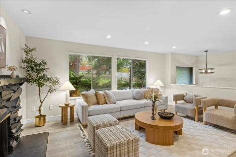 6723 158th Place SW Edmonds WA 98026