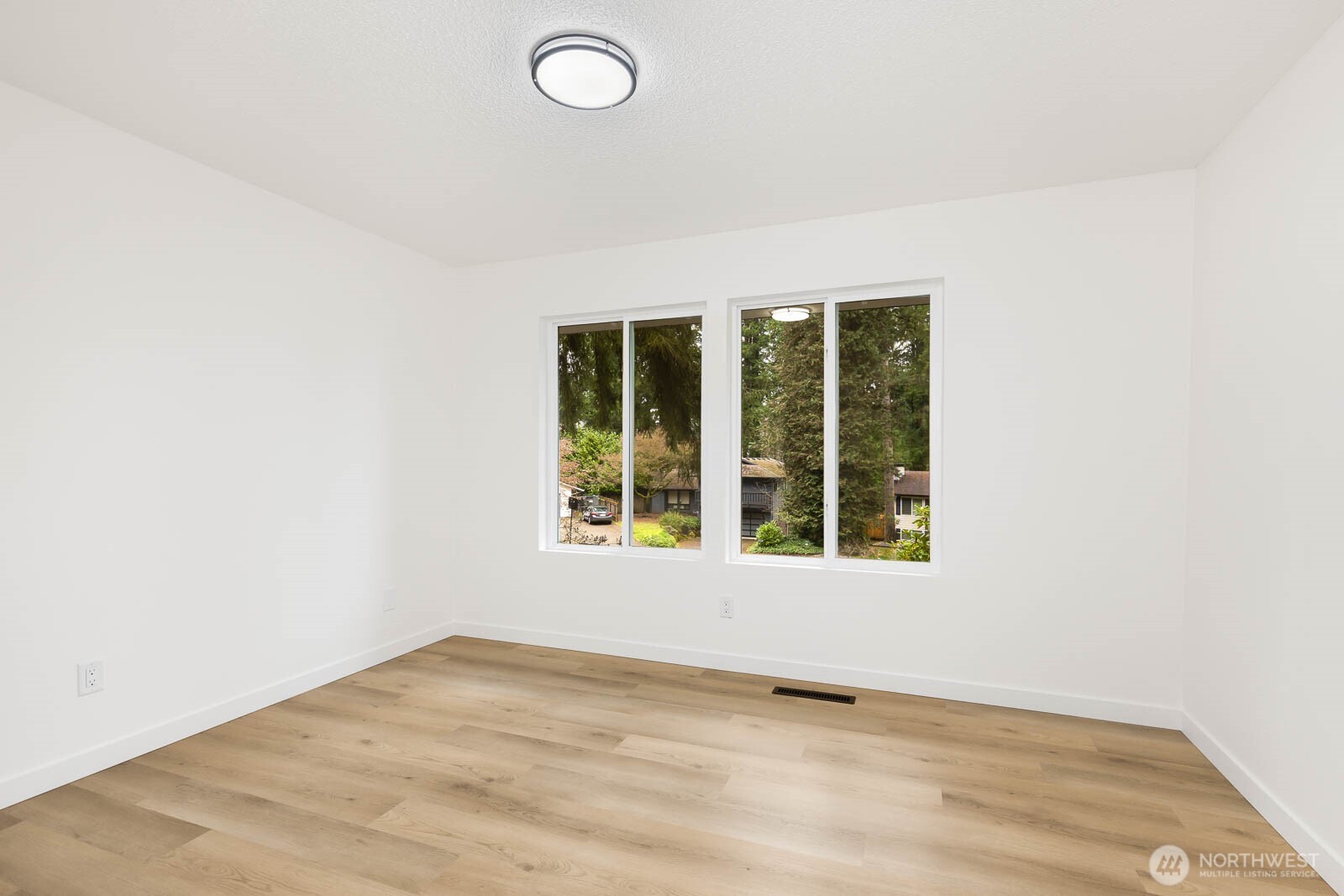 4418 60th Avenue W University Place WA 98466