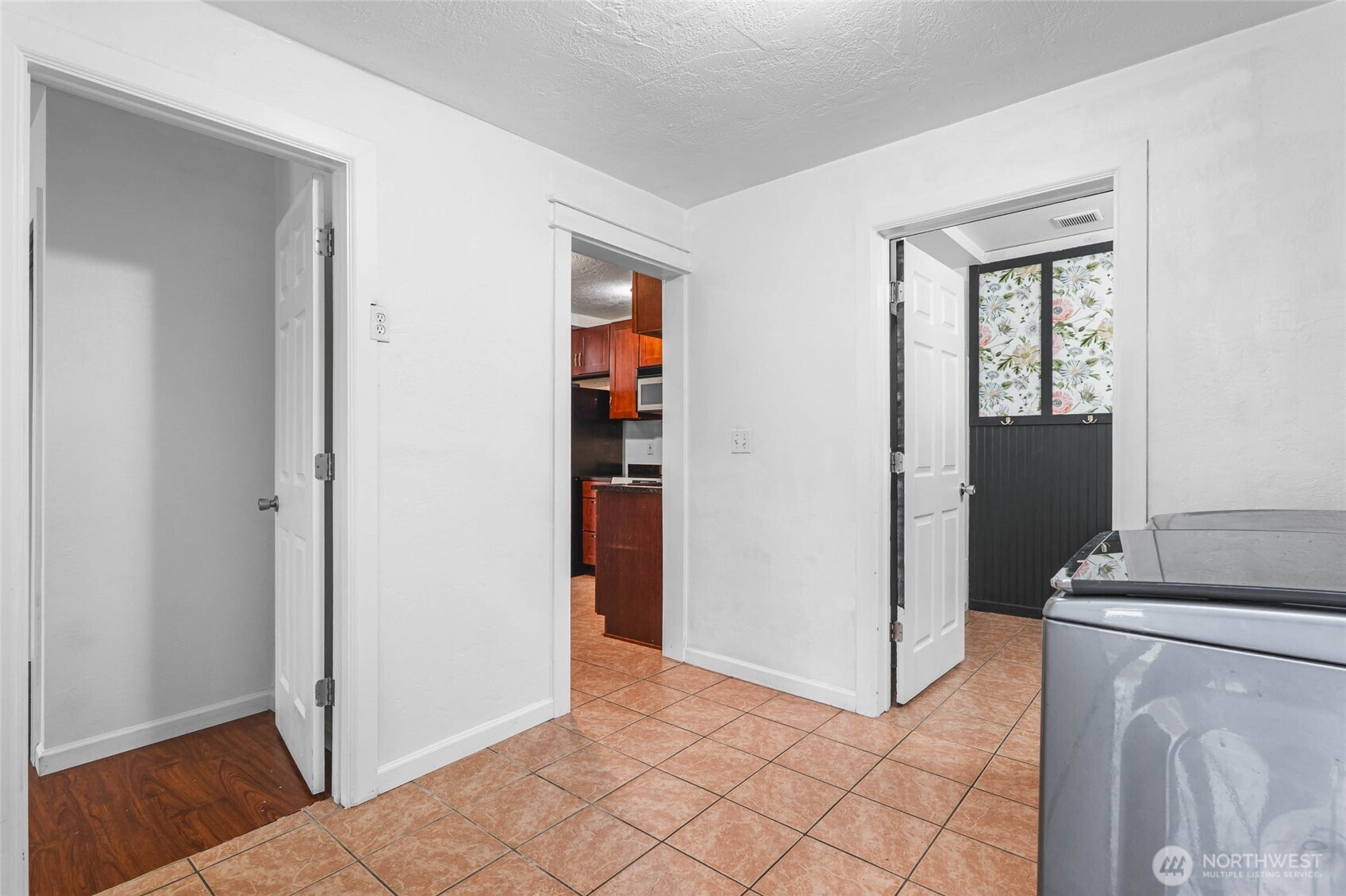 1311 E 68th Street Tacoma WA 98404