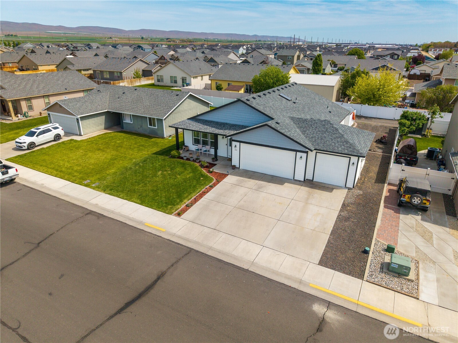 822 Willow Avenue NE Quincy WA 98848