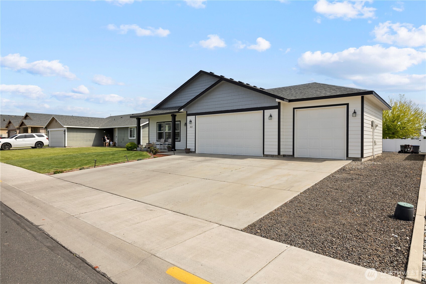 822 Willow Avenue NE Quincy WA 98848