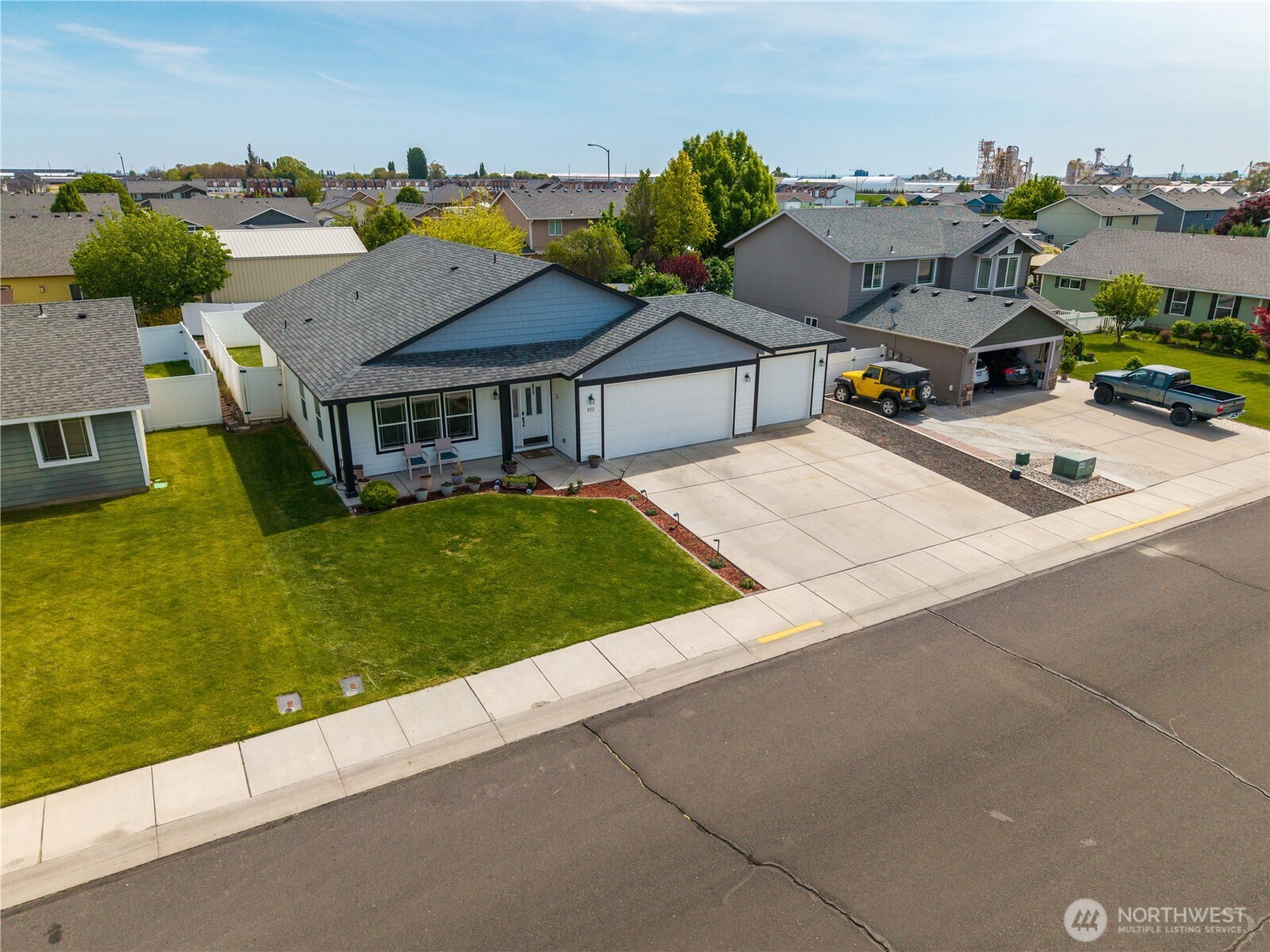 822 Willow Avenue NE Quincy WA 98848