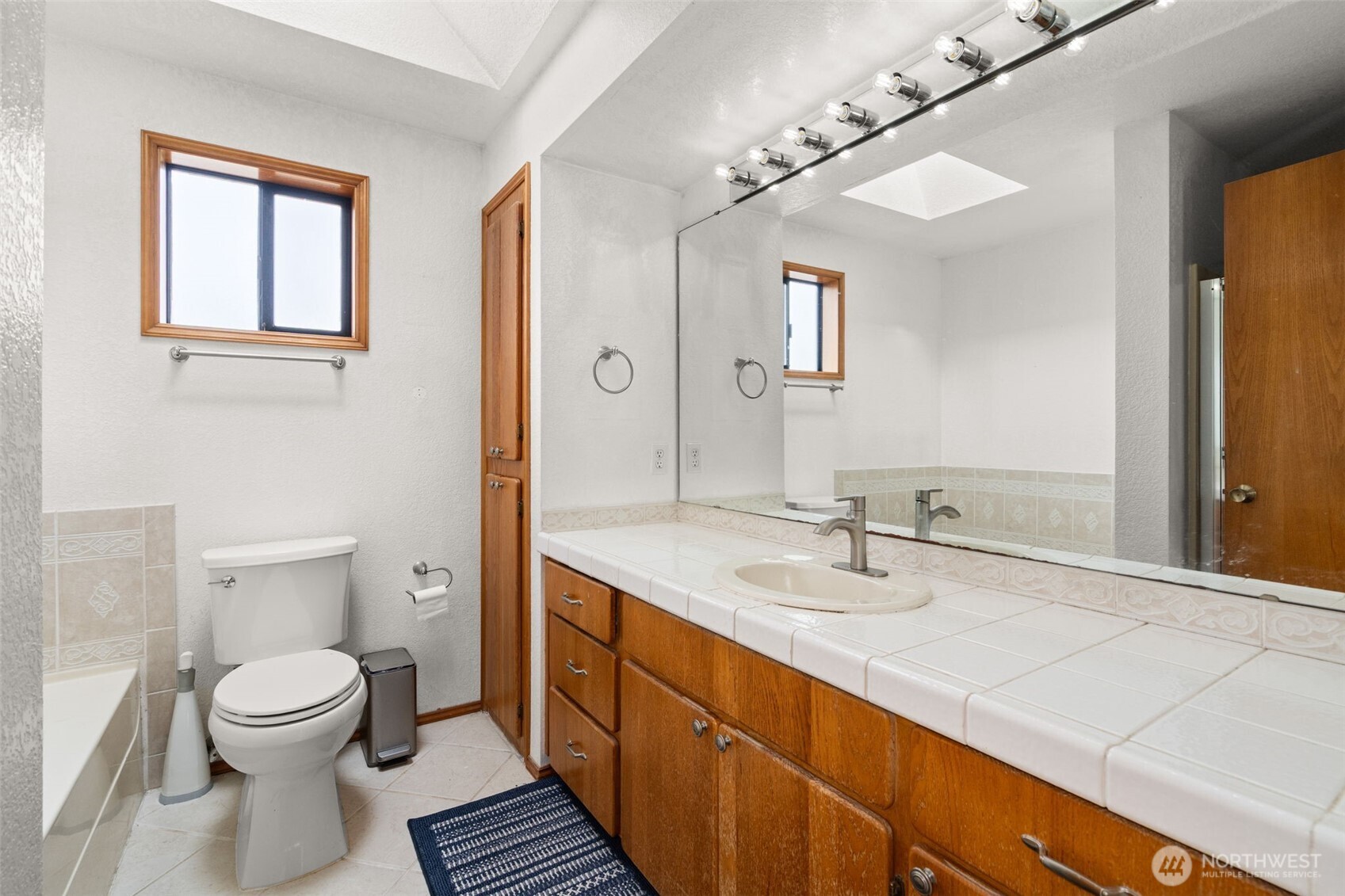 3730 Golden Eagle Loop SE Olympia WA 98513