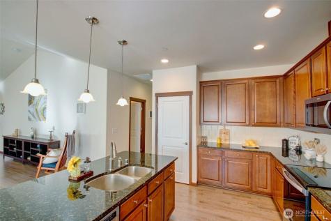 1990 Fraser Avenue Mount Vernon WA 98274