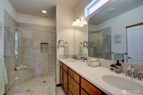 1990 Fraser Avenue Mount Vernon WA 98274