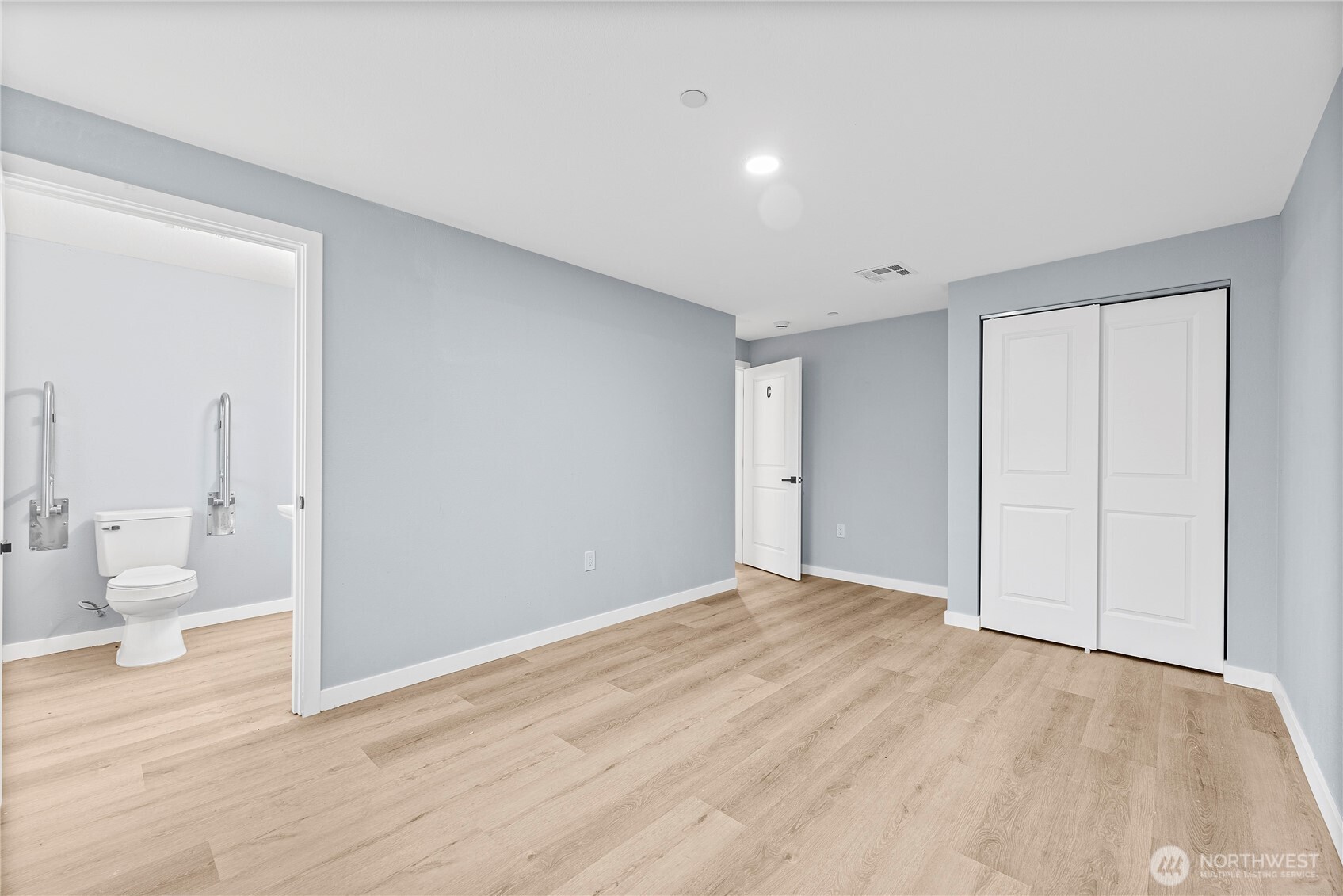 5704 109th Street SW Lakewood WA 98499