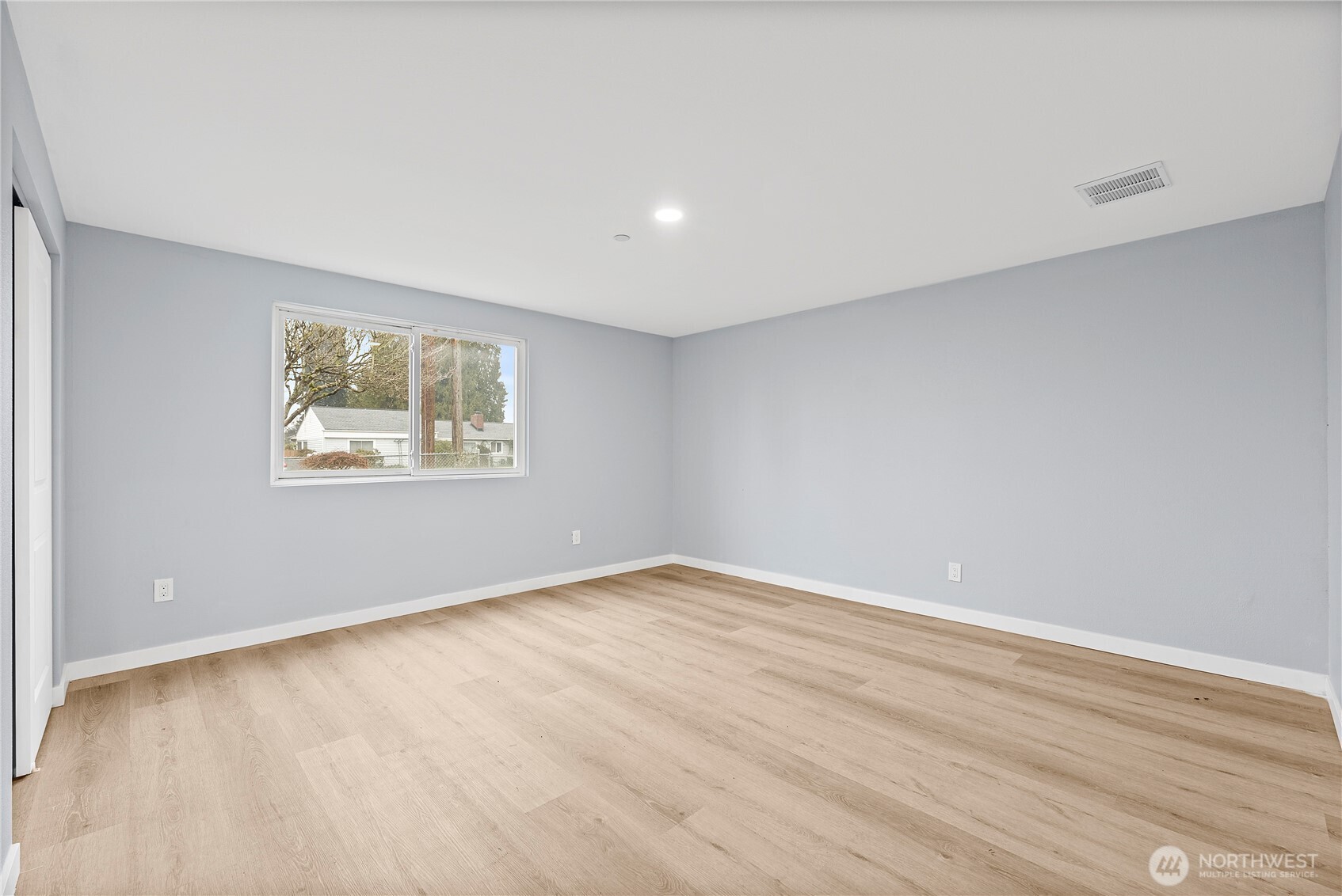 5704 109th Street SW Lakewood WA 98499