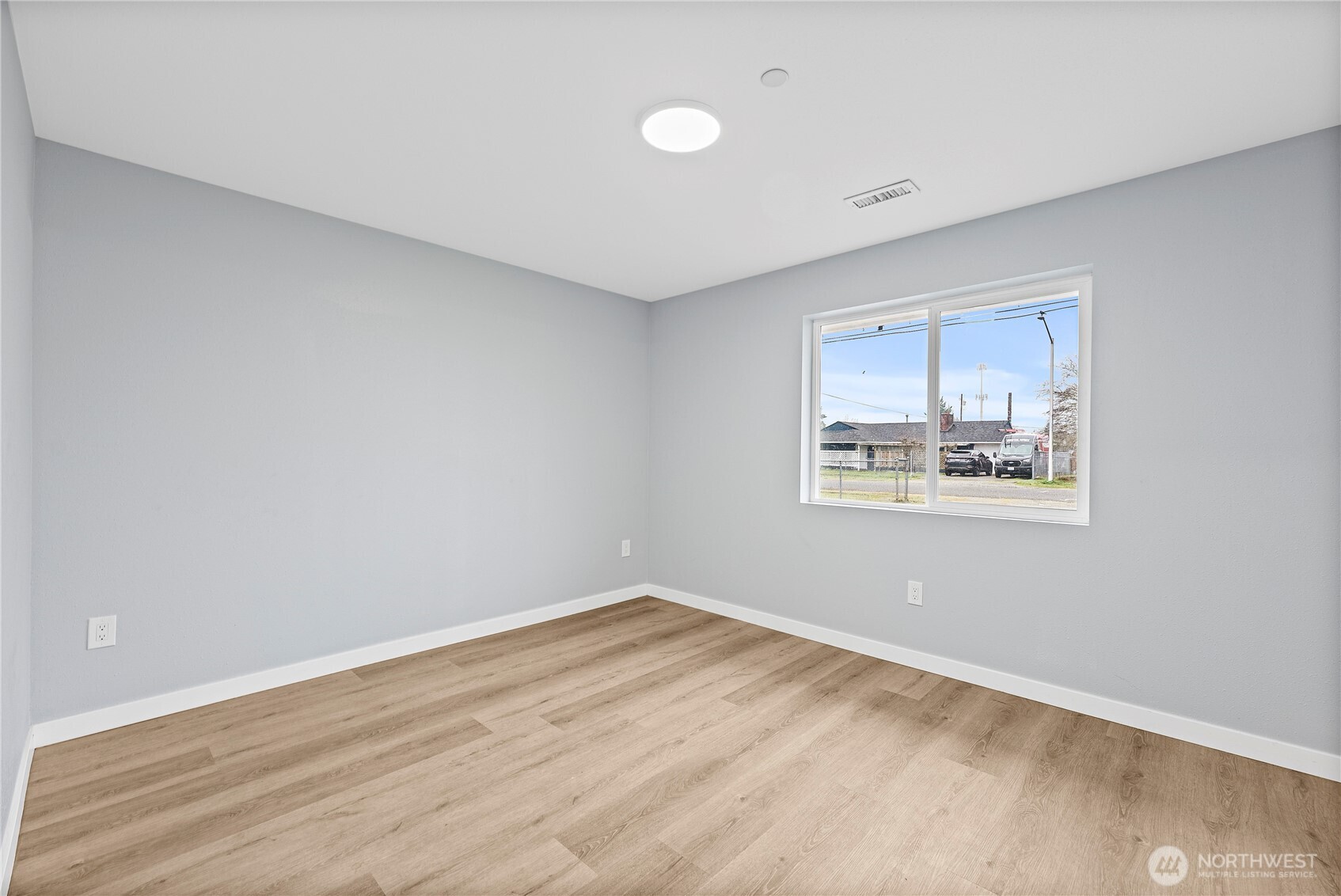 5704 109th Street SW Lakewood WA 98499