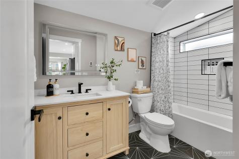 7901 16th Avenue SW Seattle WA 98106