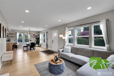 7901 16th Avenue SW Seattle WA 98106