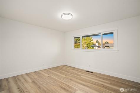 708 Waverly Avenue Everett WA 98201