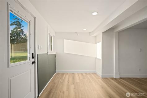 708 Waverly Avenue Everett WA 98201