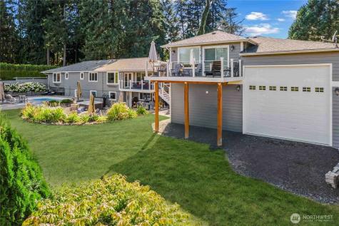 24215 75th Avenue SE Woodinville WA 98072
