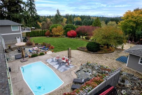 24215 75th Avenue SE Woodinville WA 98072