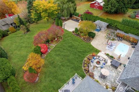 24215 75th Avenue SE Woodinville WA 98072
