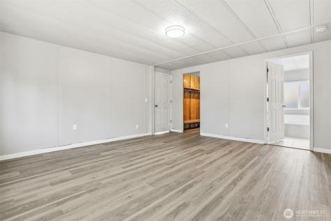 23728 Vista View Bothell WA 98021