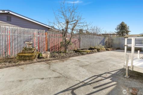 23728 Vista View Bothell WA 98021