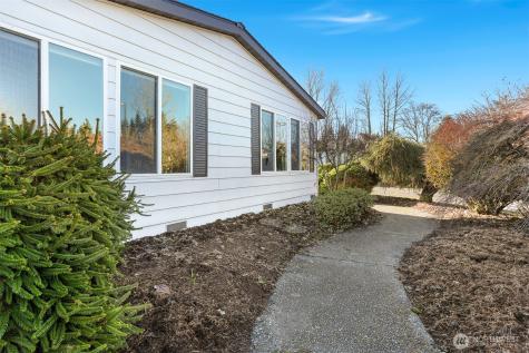 23728 Vista View Bothell WA 98021