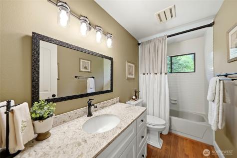 18926 NE 127th Street Redmond WA 98052