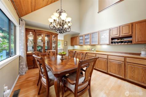 18926 NE 127th Street Redmond WA 98052