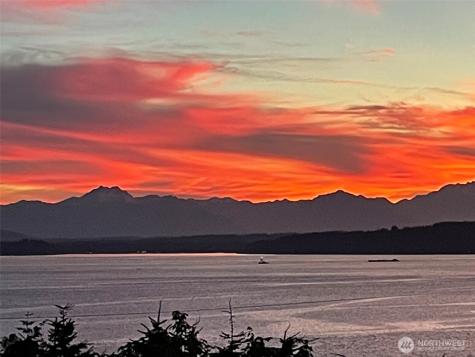 5911 49th Avenue SW Seattle WA 98136
