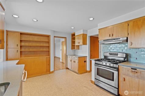 5911 49th Avenue SW Seattle WA 98136